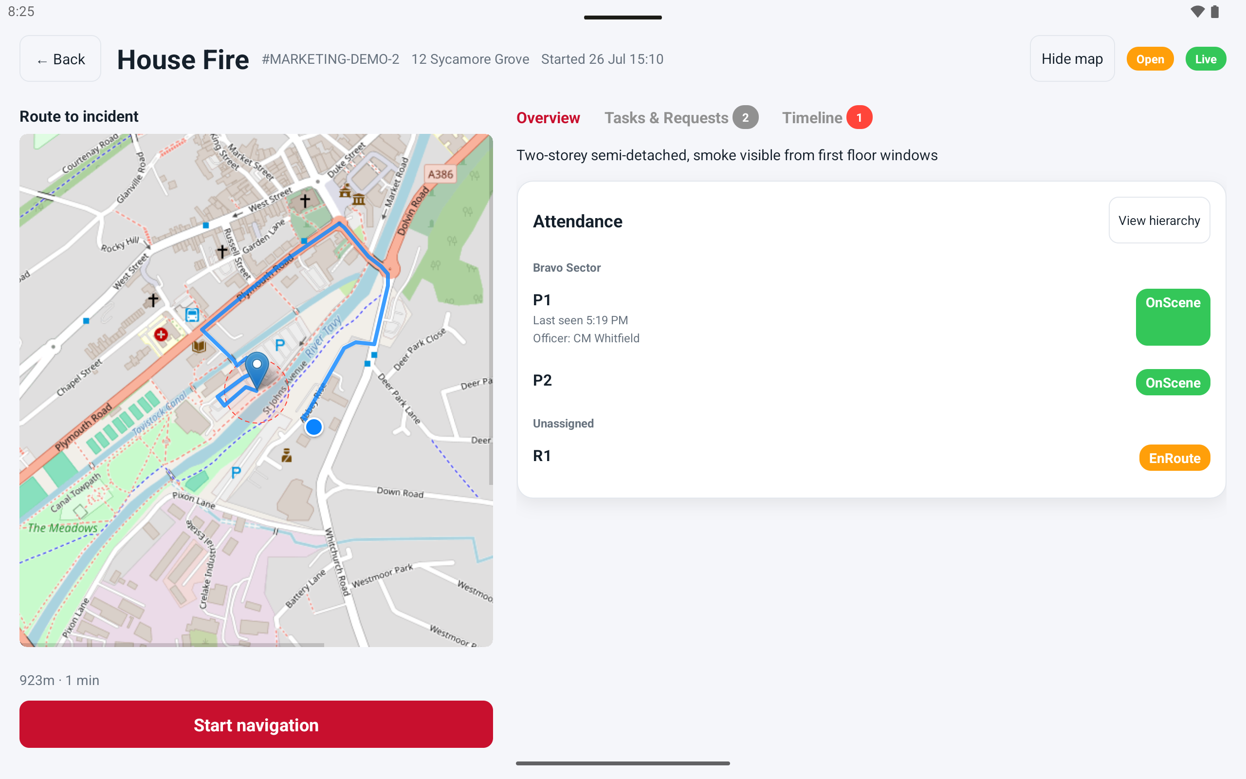 The appliance tablet's incident overview: live routing to the scene and sector-grouped attendance